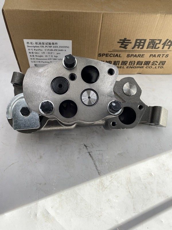 Chargeur à roues Shangchai Moteur Pièces de rechange C15AB 4W2448 Une pompe à huile pour le remplacement